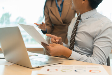 Successful Business Negotiation Between Partners