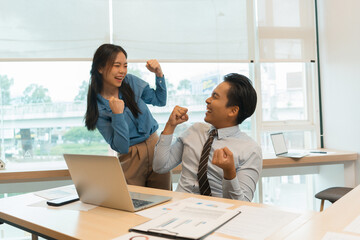 Successful Business Negotiation Between Partners