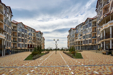 Modern Apartment Buildings in a Coastal Residential Complex in Gelendzhik © Алексей Ревякин