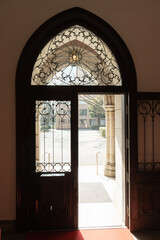 慶應義塾図書館旧館の扉