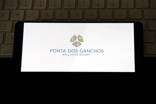 Ponta dos Ganchos Exclusive Resort - Atualmente passando a ser Awasi Santa Catarina -Renomado hotel de luxo adults-only localizado em uma pen&iacute;nsula particular em Governador Celso Ramos, SC.