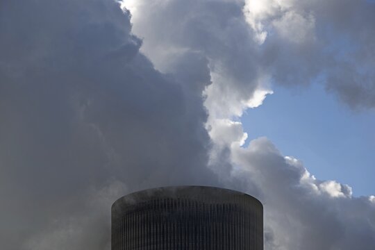 Niederaussem power plant, a base-load power plant operated by RWE PowerAG using lignite in Bergheim-Niederaussem, Rhein-Erft district, North Rhine-Westphalia, Germany