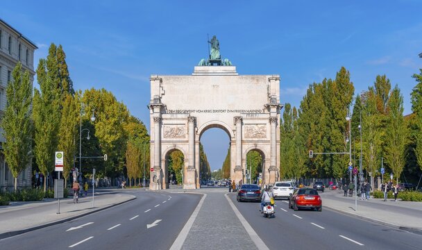 Siegestor, Munich, Bavaria, Germany