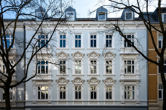 Classical historic apartment building in Hamburg