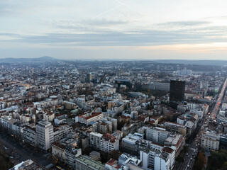 Obraz premium The drone view of the historical downtown center of Belgrade at sunset.