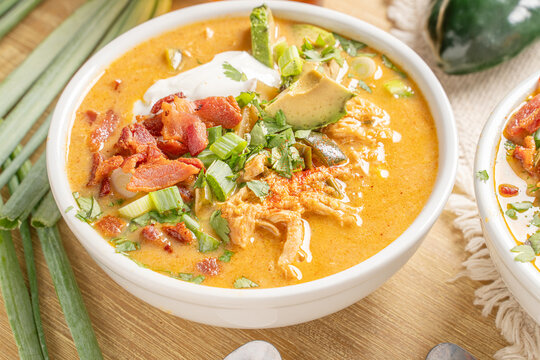 Hearty Chicken Chowder