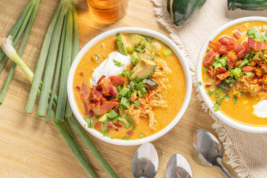 Hearty Chicken Chowder