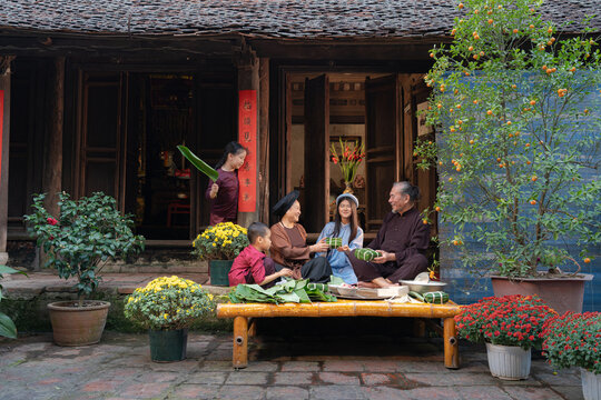 Tet Preparation in Traditional Home