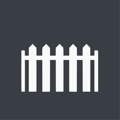 Obraz premium White picket fence on a dark background with copy space