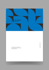 Fototapeta premium Elegant luxury background featuring a blue geometric semi-circle pattern on a clean white minimalist layout