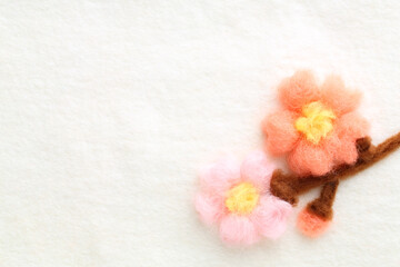 羊毛フェルトで作った桜の花