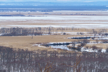 北海道 釧路湿原 細岡展望台から望む冬の雪原風景