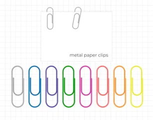 Metal paper clips set in different colors © mayrum