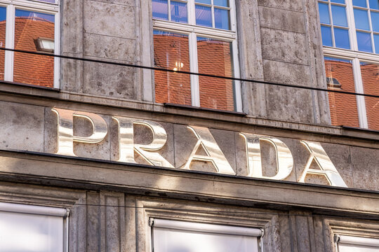 Prada Store in M&uuml;nchen - M&uuml;nchen 25.02.2026