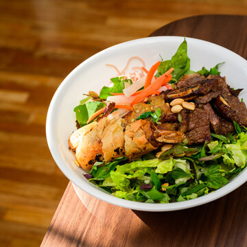 Bun thit nuong, grilled pork noodle, Vietnamese cuisine