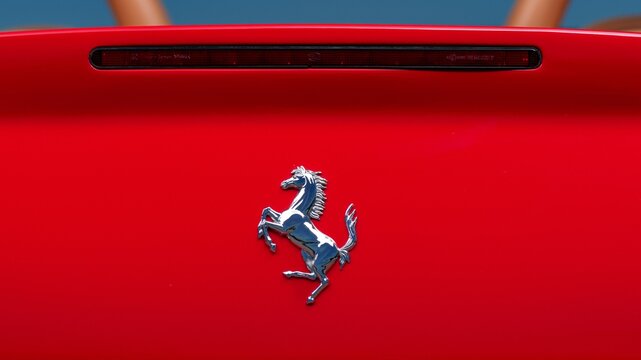 Phoenix, AZ, USA
March 2, 2026
2001 Ferrari 550 Barchetta Pininfarina