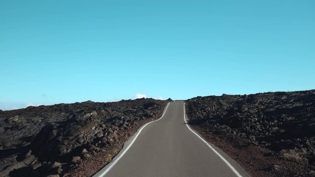 Tholeiitic basalt Lava flows (Kau Basalt) from Earth's largest active volcano Mauna Loa (Shield volcano). Mauna Loa Observatory Road, The Big Island (Hawaiʻi Island).
