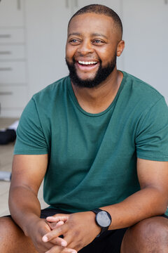 Line art showing regular hexagon with 3 diagonals counting twelve congruent equilateral triangles