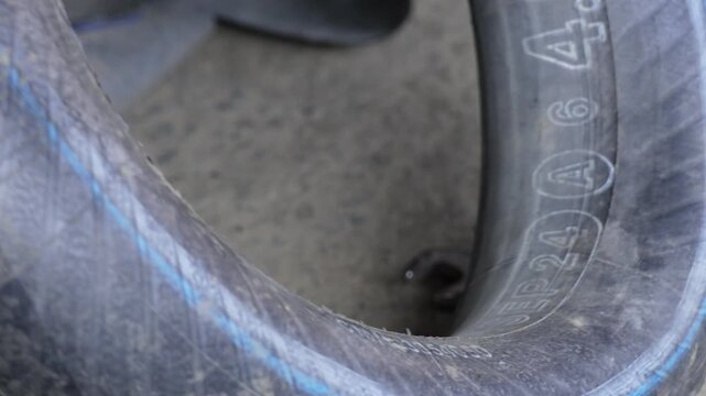 Puncture repair seals holes in tire tubes or tubeless tires