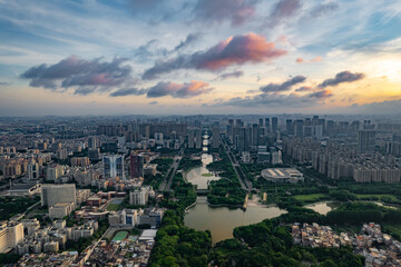 Obraz premium The landmark of Foshan - Qianling Lake