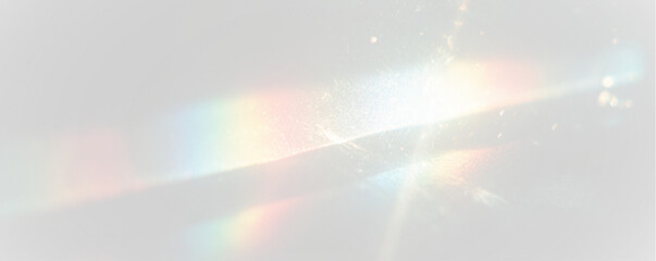 Naklejka premium Shimmering sun sparkle with radiant halo, soft gradient edges, and delicate floating highlights. png 
