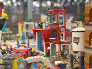 Naklejka premium Lego fire station city scene