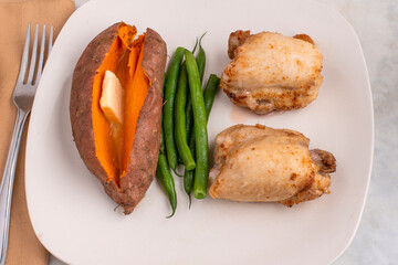 chicken thighs  with sweet potato and green beans