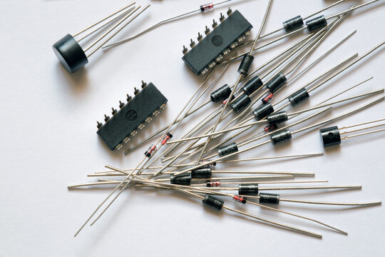 Diodes and integrated circuits. Semiconductor electronic components.