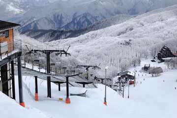 霧氷の蔵王温泉スキー場中央ゲレンデ