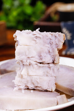 Fresh Lipu Taro Root Slices from Guangxi Province China Traditional Asian Vegetable Ingredient