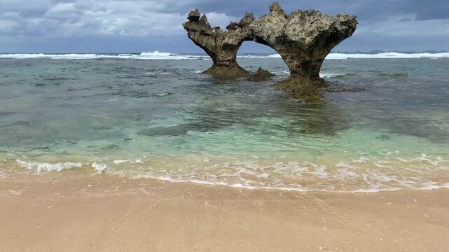 Heart Rock is located at Tinu Hama Beach on the Kouri Island