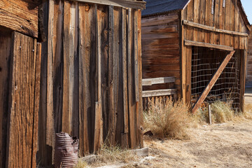 Naklejka premium Old Barn Ruins in The Ghost Town Bodie California