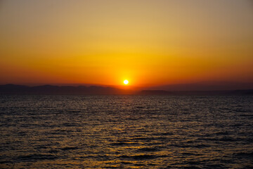 Fototapeta premium Beautiful sunset over the bay