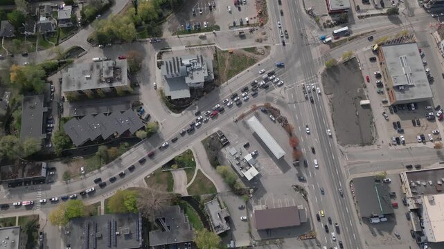 Descending on city traffic in summer