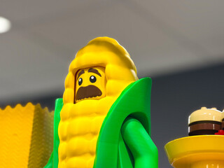 Naklejka premium Lego minifigure in corn costume