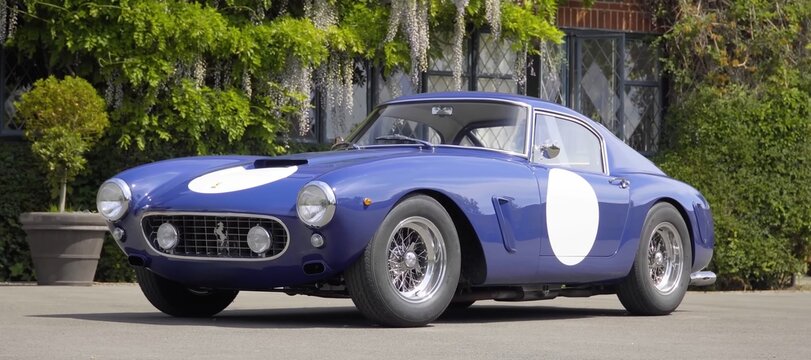 Ferrari 250 SWB Revival: Legend, Sport, Supercar blue sports car