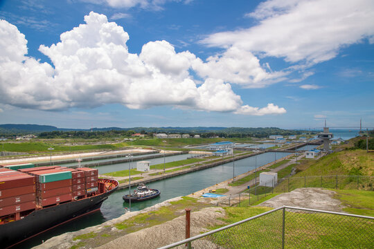 Esclusas del Canal de Panam&aacute;, en Col&oacute;n