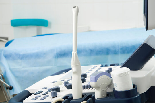 vaginal sensor for an ultrasound machine for examining woman