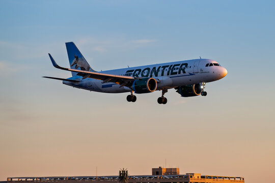 sky harbor airport 2-14-2026 Phoenix, AZ USAFrontier Airlines Airbus A320Neo N364FR Sunset arrival at Phoenix Sky Harbor Intl. Airport.