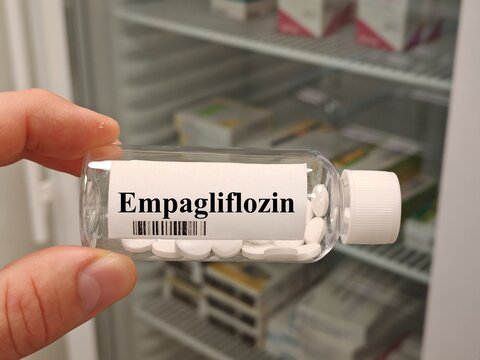 Empagliflozin tablets used to treat type 2 diabetes and lower cardiovascular risk, SGLT2 inhibitor class