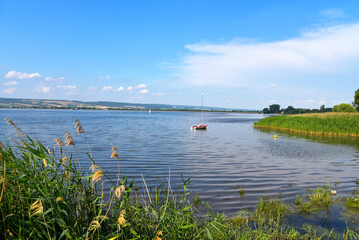 Landschaft an der Talsperre Kelbra in Deutschland