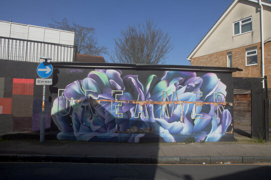 DREAMER STREET ART BY SOPHIE MESS PENGE SPRING 2026