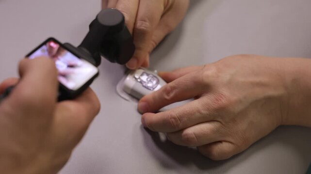 Insulin Pump and Glucose Sensor Application for Diabetes Treatment on Medical Training Model