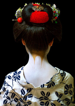 16 Years old maiko back called chikasaya, Kansai region, Kyoto, Japan
