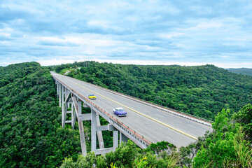 Obraz premium The Bacunayagua Bridge, located in Cuba, is the highest bridge on the island.