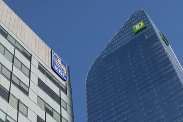 Naklejka premium RBC sign on the exterior of a building near Wellington St W and Simcoe, including TD sign at the top of TD Terrace, Toronto