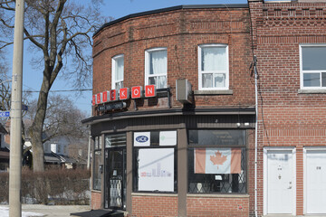 Naklejka premium exterior of Clickon Mac Solutions located at 212 O'Connor Dr, East York, Toronto