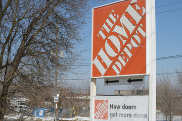 Naklejka premium roadside pylon sign of The Home Depot, a home improvement store, located here at 7 Curity Av, East York, Toronto (O'Connor Dr)