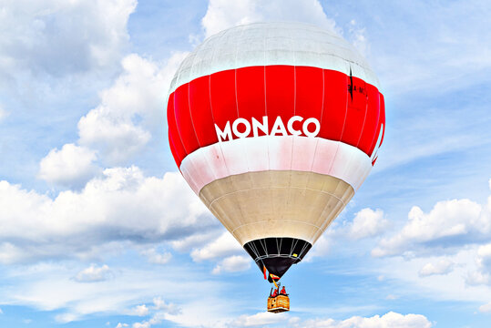 Igualada, Barcelona, ​​Spain; July 10, 2025. 29th European Hot Air Balloon Festival in Igualada. Hot air balloon gathering	
