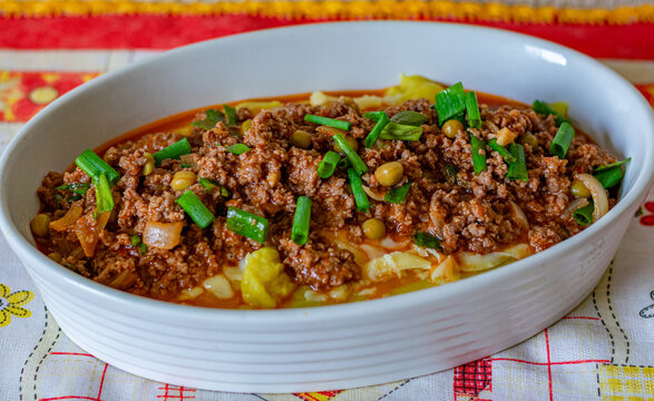 tigela com comida